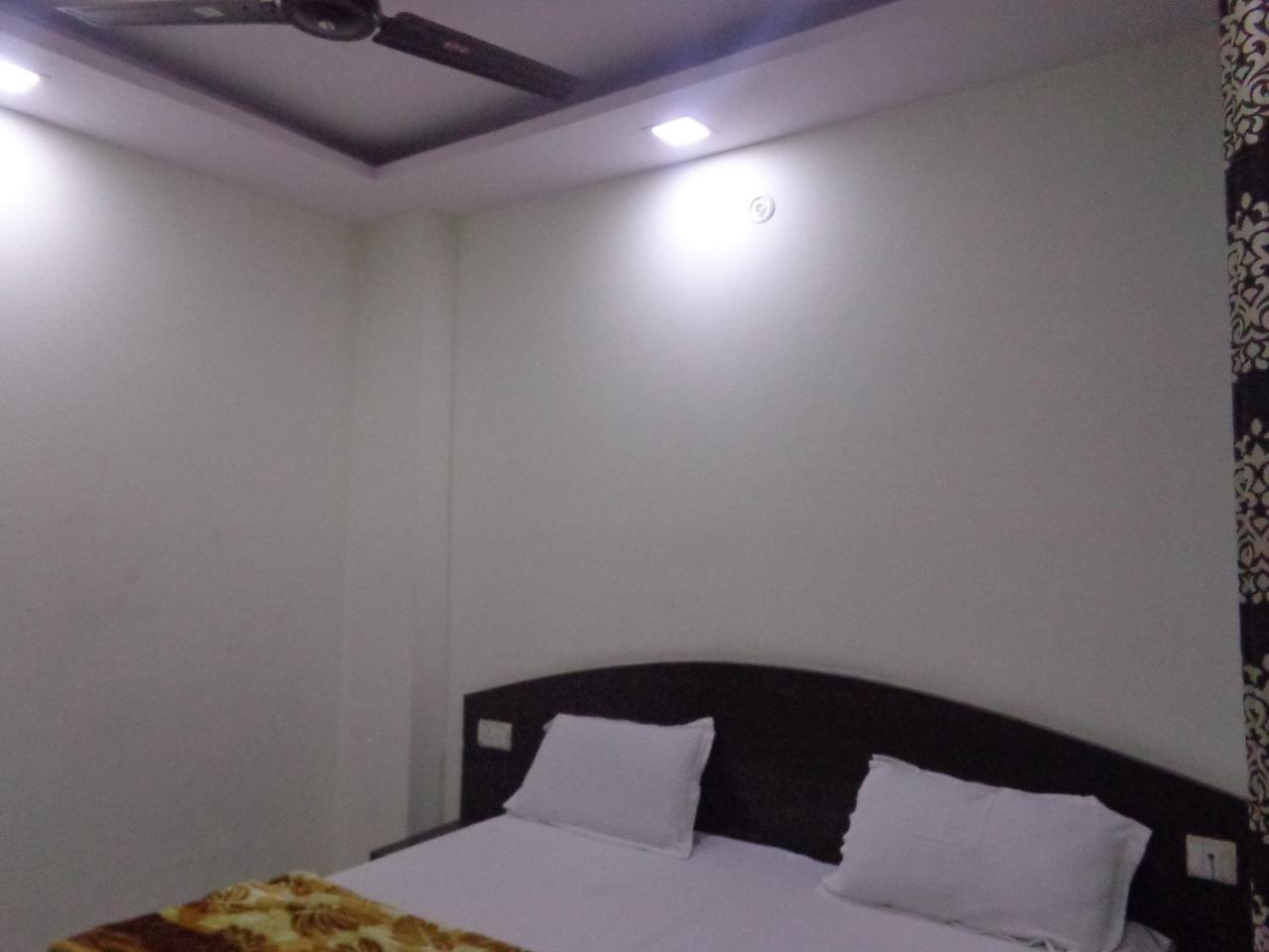 Silver Residency Hotel New Delhi Eksteriør billede