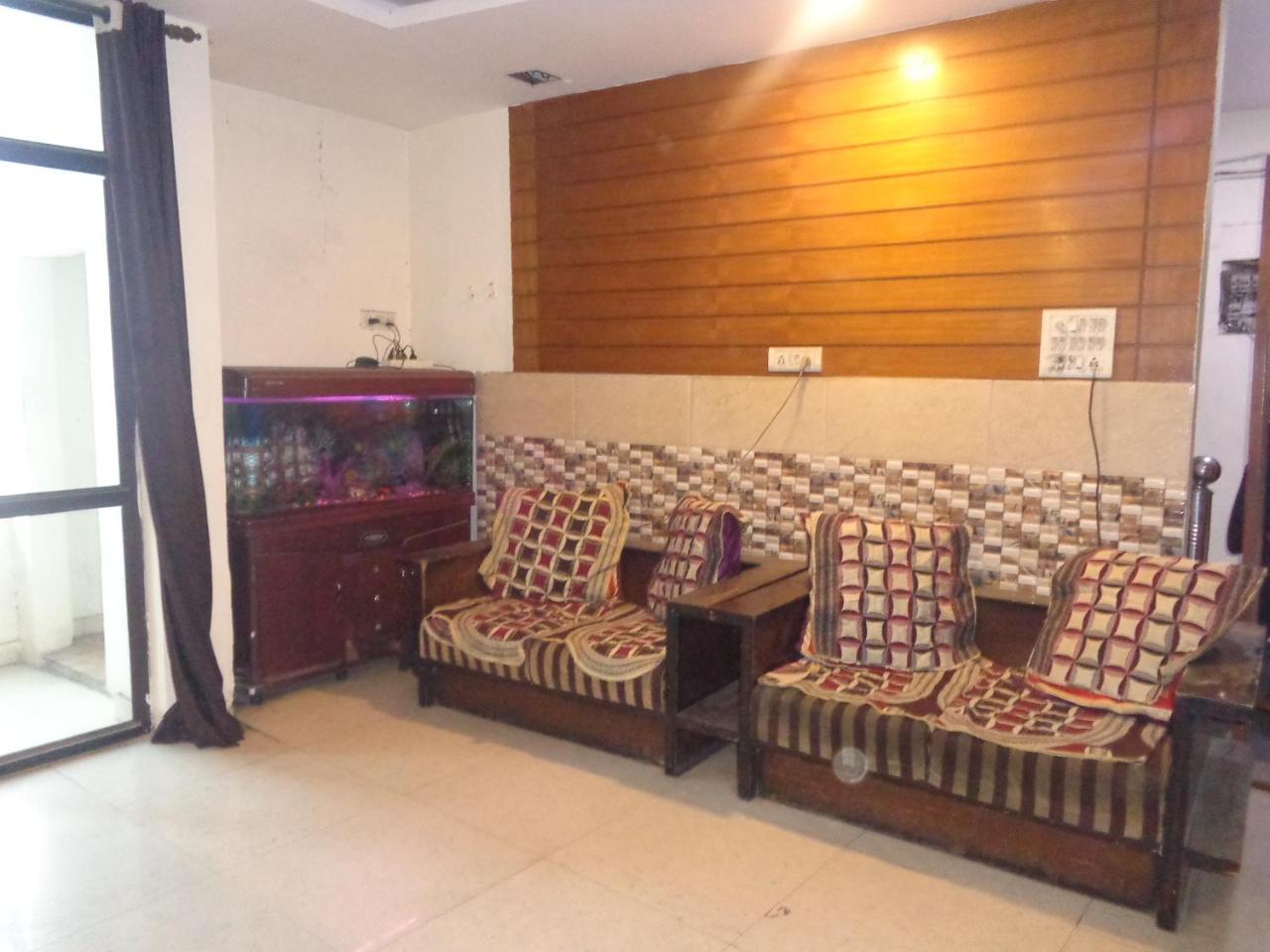 Silver Residency Hotel New Delhi Eksteriør billede