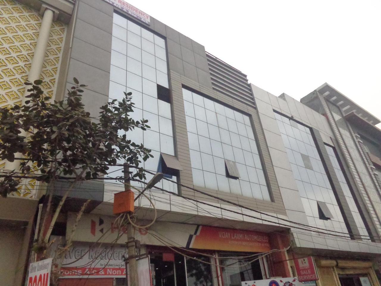 Silver Residency Hotel New Delhi Eksteriør billede